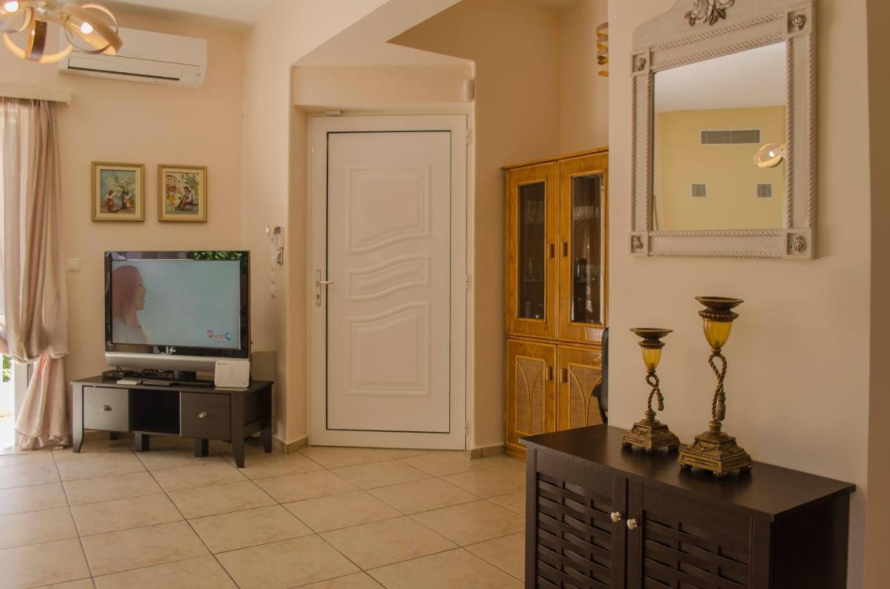 Villa Aretaki Kalamaki Extérieur photo