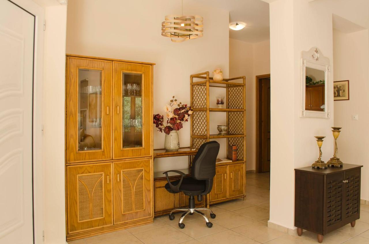 Villa Aretaki Kalamaki Extérieur photo