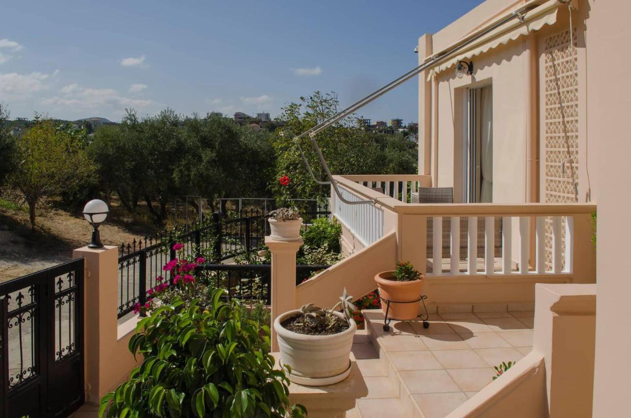 Villa Aretaki Kalamaki Extérieur photo