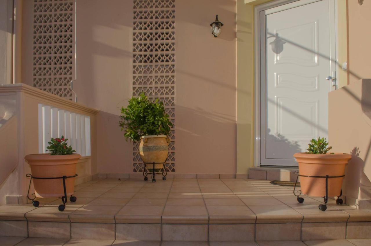 Villa Aretaki Kalamaki Extérieur photo